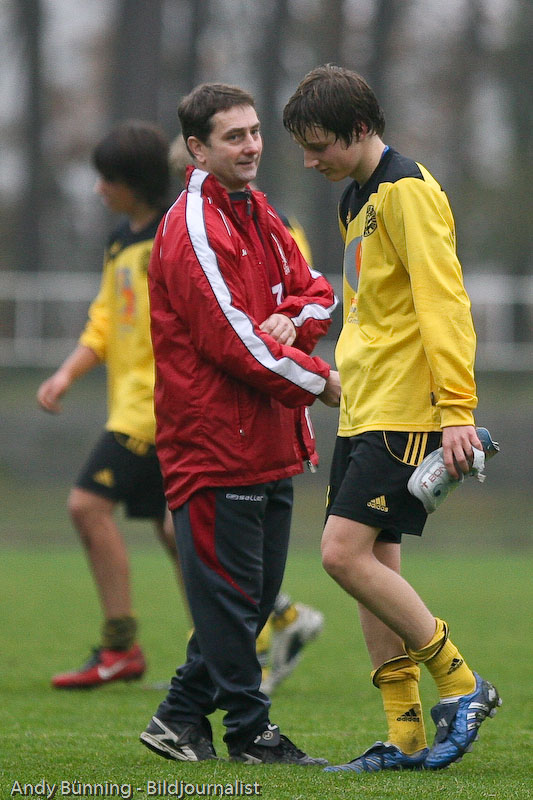 ab 081108UemGreif298