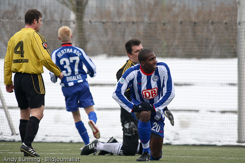 090221 ab HERTHA-TORGE 0165