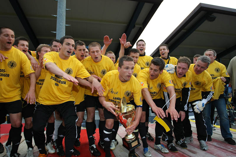 090527 ab NEUST-TORG-1685