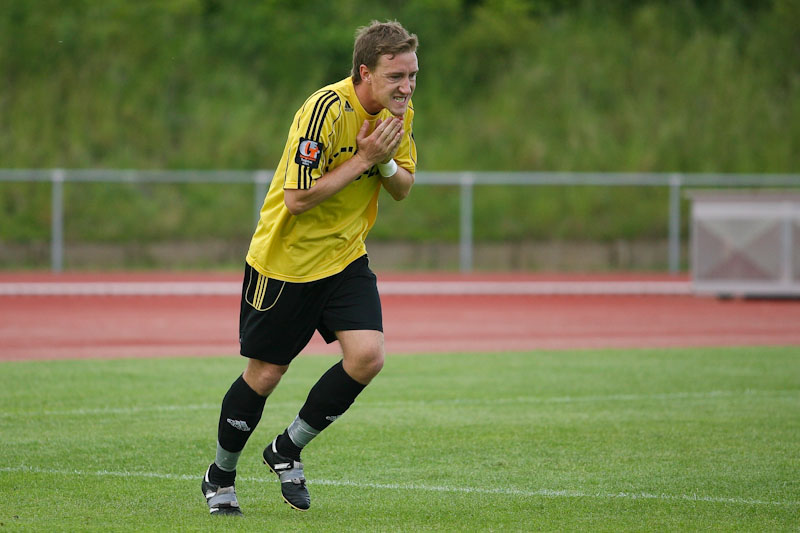 090527 ab NEUST-TORG-241