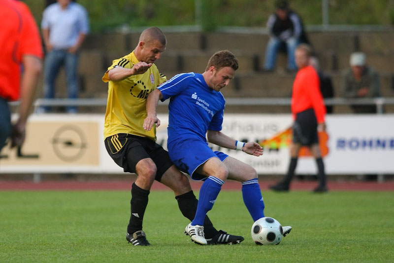 090527 ab NEUST-TORG-667