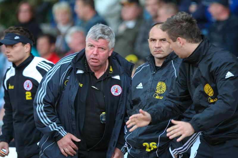 090527 ab NEUST-TORG-780