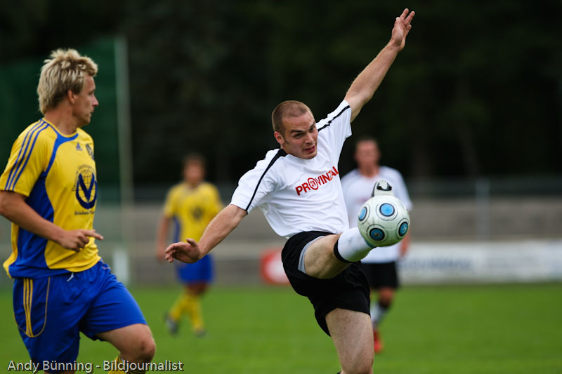 abu090830 GreifEgg-101