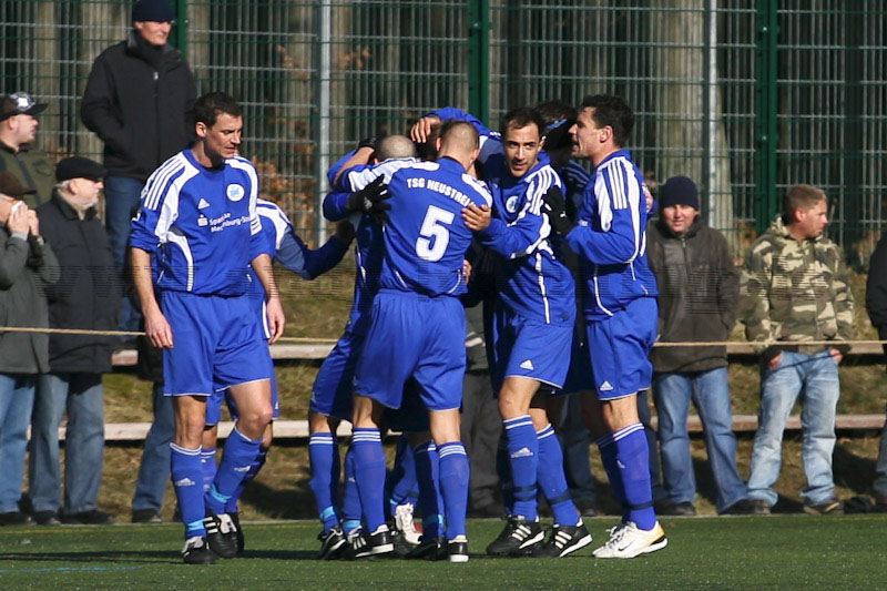 AB100313TorgNeust-519