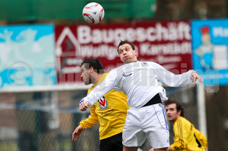 ab110206 GreifswTorg0049