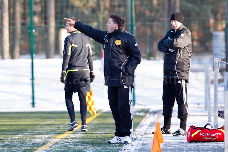 ab120211 tormalchow 352