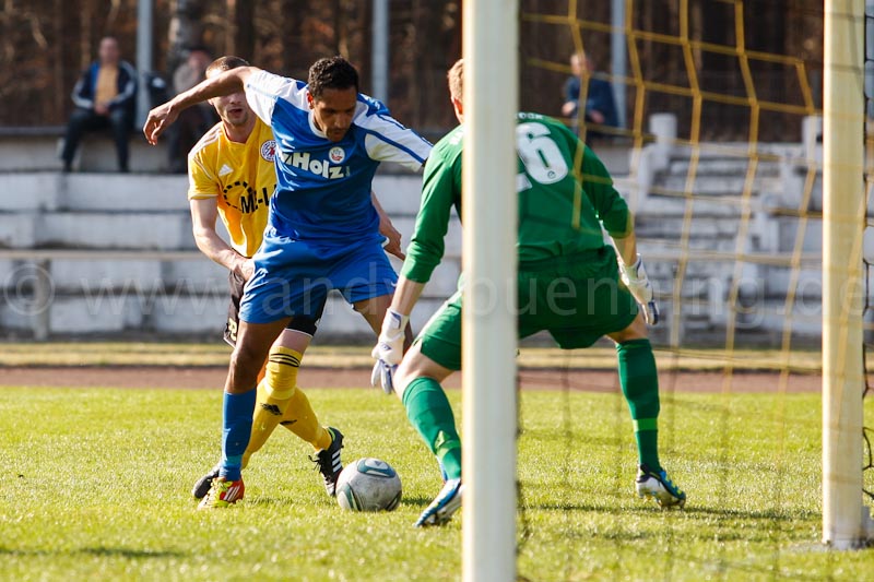 ab120324 torros 0208