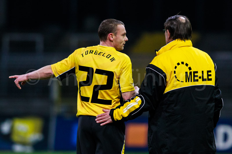 ab121123 jenator 0540