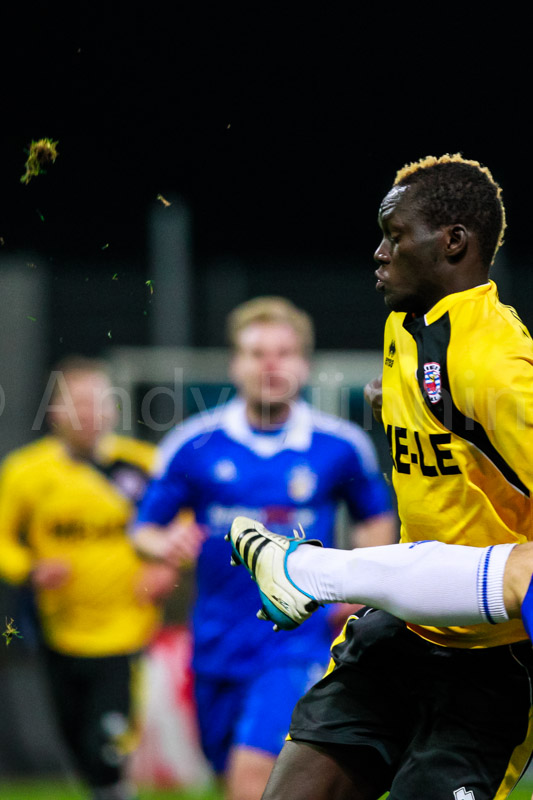 ab121123 jenator 0934